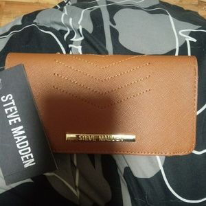 Steve Madden Wallet